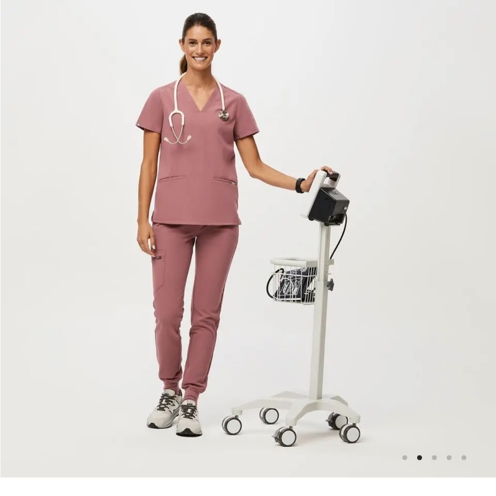FIGs Jogger Set